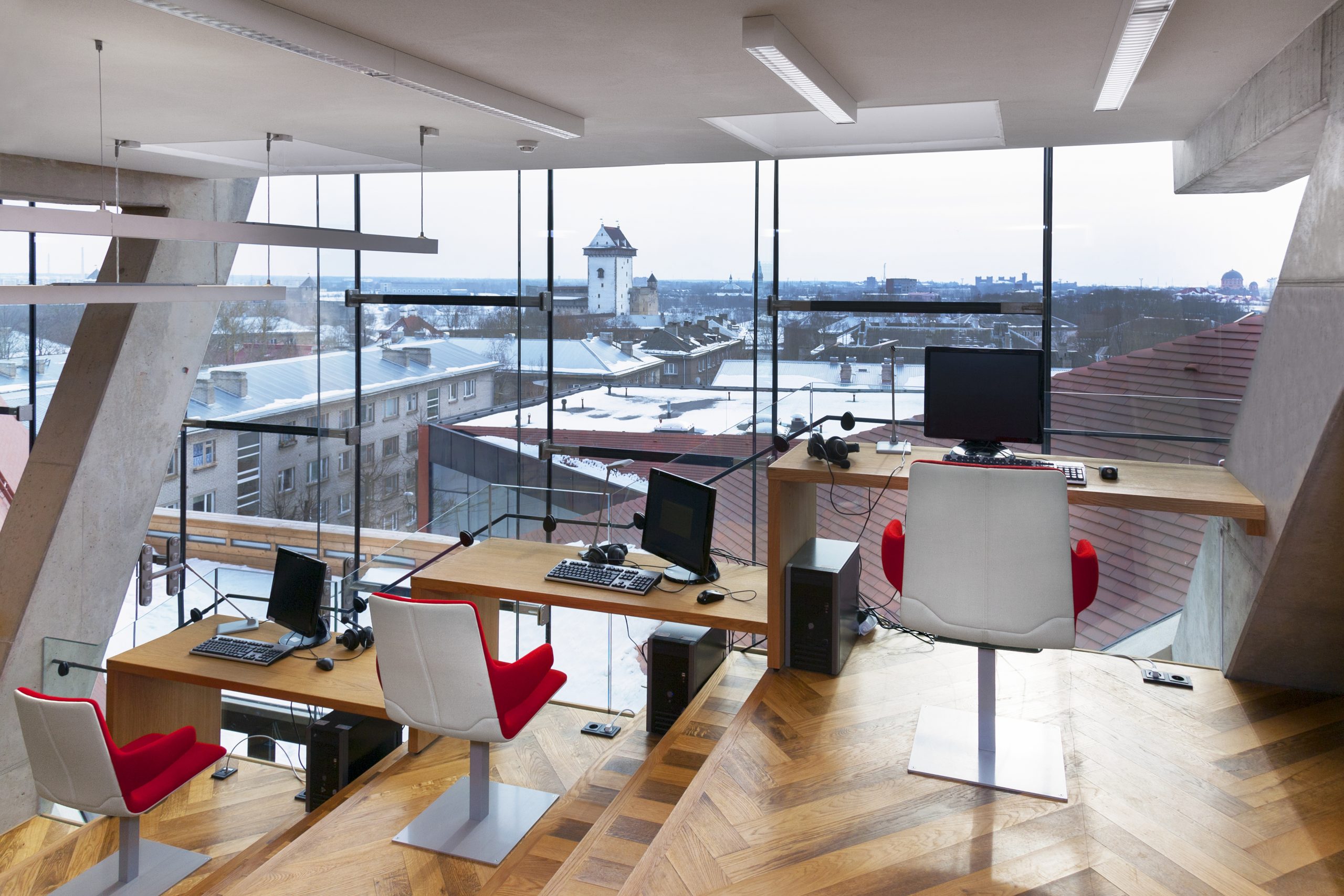 结构化的AI数据协作空间