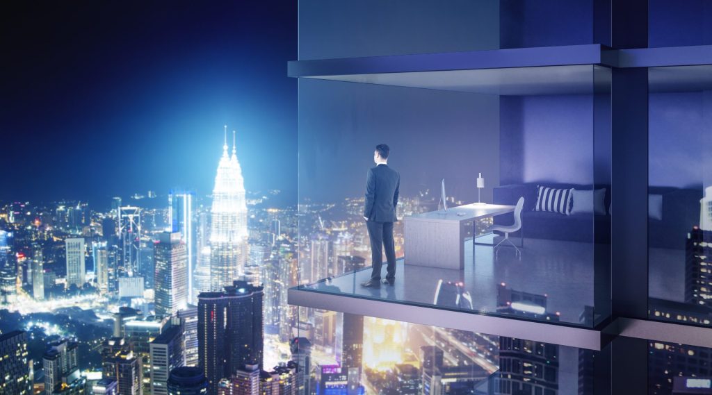 决策溯源:AI 给答案越快,越需要一条能回溯的依据链 1 leadership concept with businessman in skyscraper 2026 03 26 04 52 44 utc 1